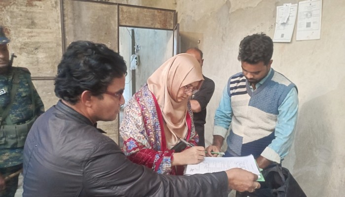 ​নোয়াখালীতে সাড়ে তিন মণ পলিথিন জব্দ, জরিমানা ১৫ হাজার