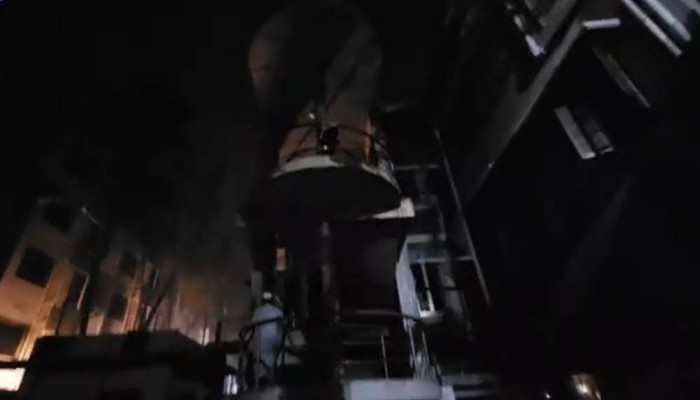 ​ধানমন্ডি ৩২ নম্বরে ভাঙচুর