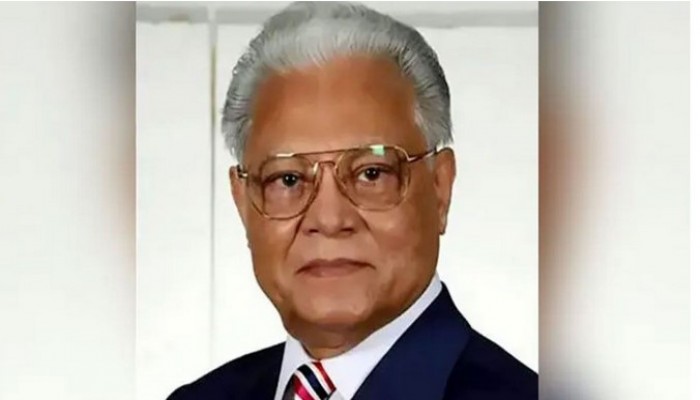 আলতাফ হোসেন চৌধুরীর প্রতি পূর্ণ সমর্থন জানিয়ে নির্বাচন থেকে সরে দাঁড়িয়েছেন গণধিকার পরিষদের প্রার্থী