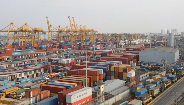 শ্রমিক আন্দোলনে চট্টগ্রাম বন্দর অচল হয়ে যাবার পথে