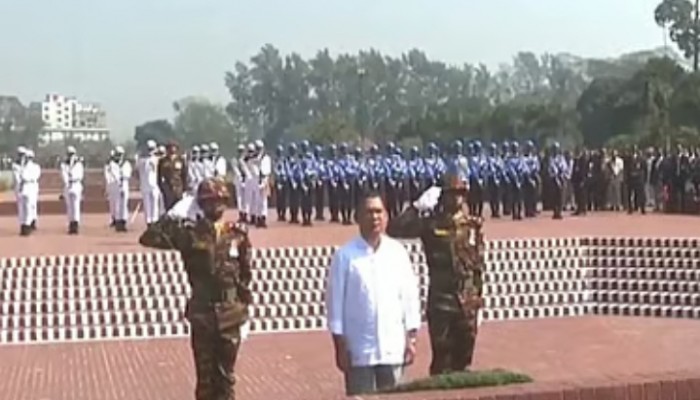 সাভার স্মৃতিসৌধে প্রধানমন্ত্রী তারেক রহমানের শ্রদ্ধা