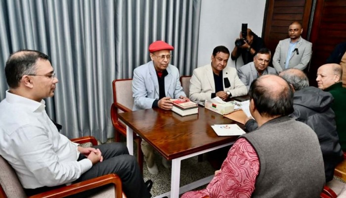 এখন থেকে শনিবারও অফিস করবেন প্রধানমন্ত্রী