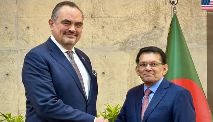 পররাষ্ট্রমন্ত্রী ড. খলিলুর রহমানকে অভিনন্দন জানিয়েছেন ব্রেন্ট ক্রিস্টেনসেন