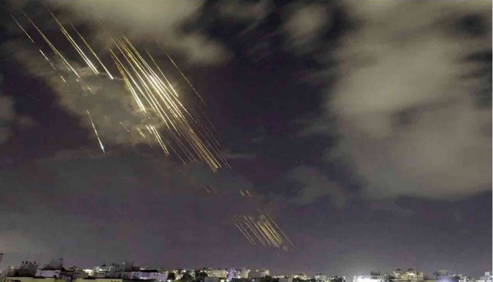 ইরানের সঙ্গে যুদ্ধে জড়িয়ে অর্থনীতিতে ধ্বস নামতে শুরু করেছে ইসরায়েলের