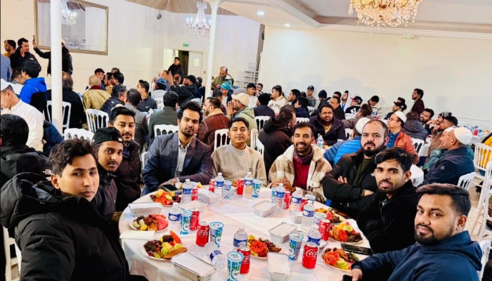 প্যারিসে শ্রীনগর-বিক্রমপুর অ্যাসোসিয়েশনের উদ্যোগে এক ইফতার ও দোয়া মাহফিল