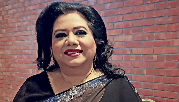 ‘মিনার-এ-দিল্লি’ সম্মাননা পাচ্ছেন রুনা লায়লা